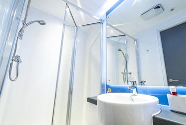 1 bed studio, Calton Road, Abbeyhill, Edinburgh, EH88DP - Image 9